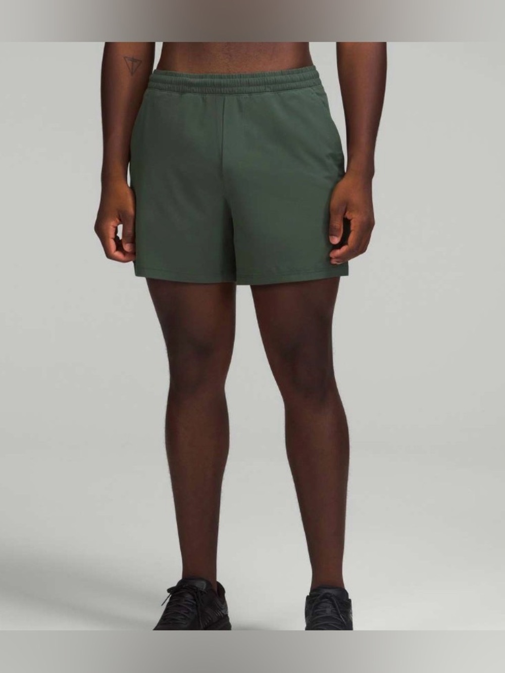 Lululemon Pace Breaker Linerless Short 5" Large